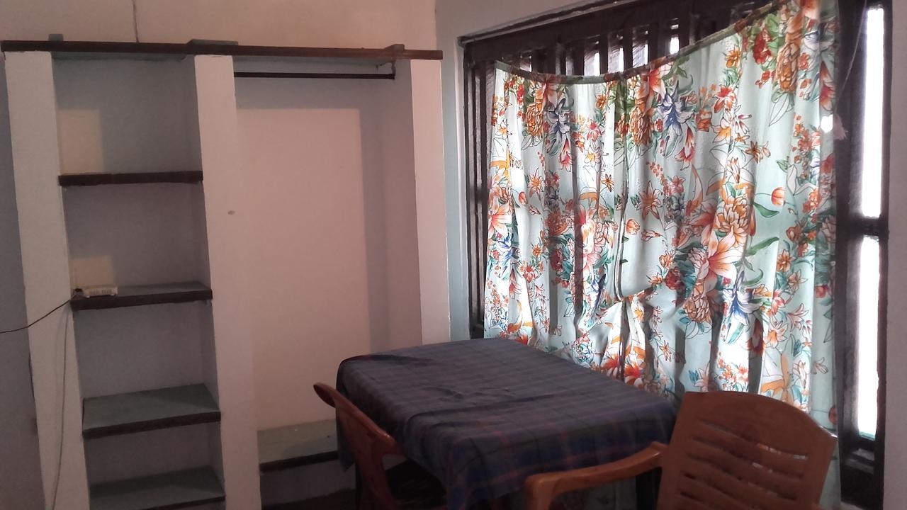 Sea Song Bed & Breakfast Unawatuna Bagian luar foto